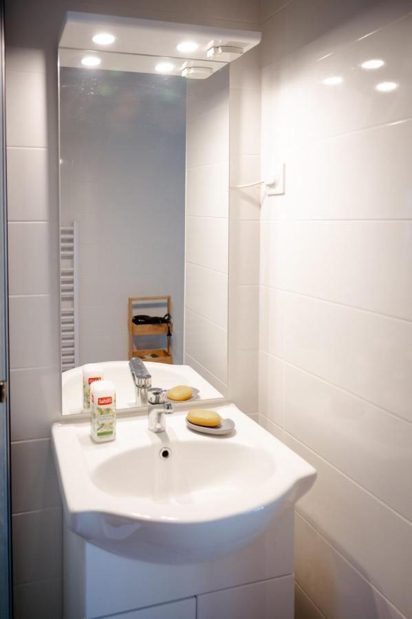 Studio Meuble Vue Exceptionnelle Ле Бо дьо Прованс Екстериор снимка